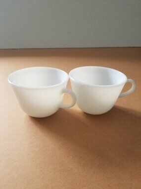 Vintage Pyrex Coffee‎ Cup Milk Glass MCM Set of 2